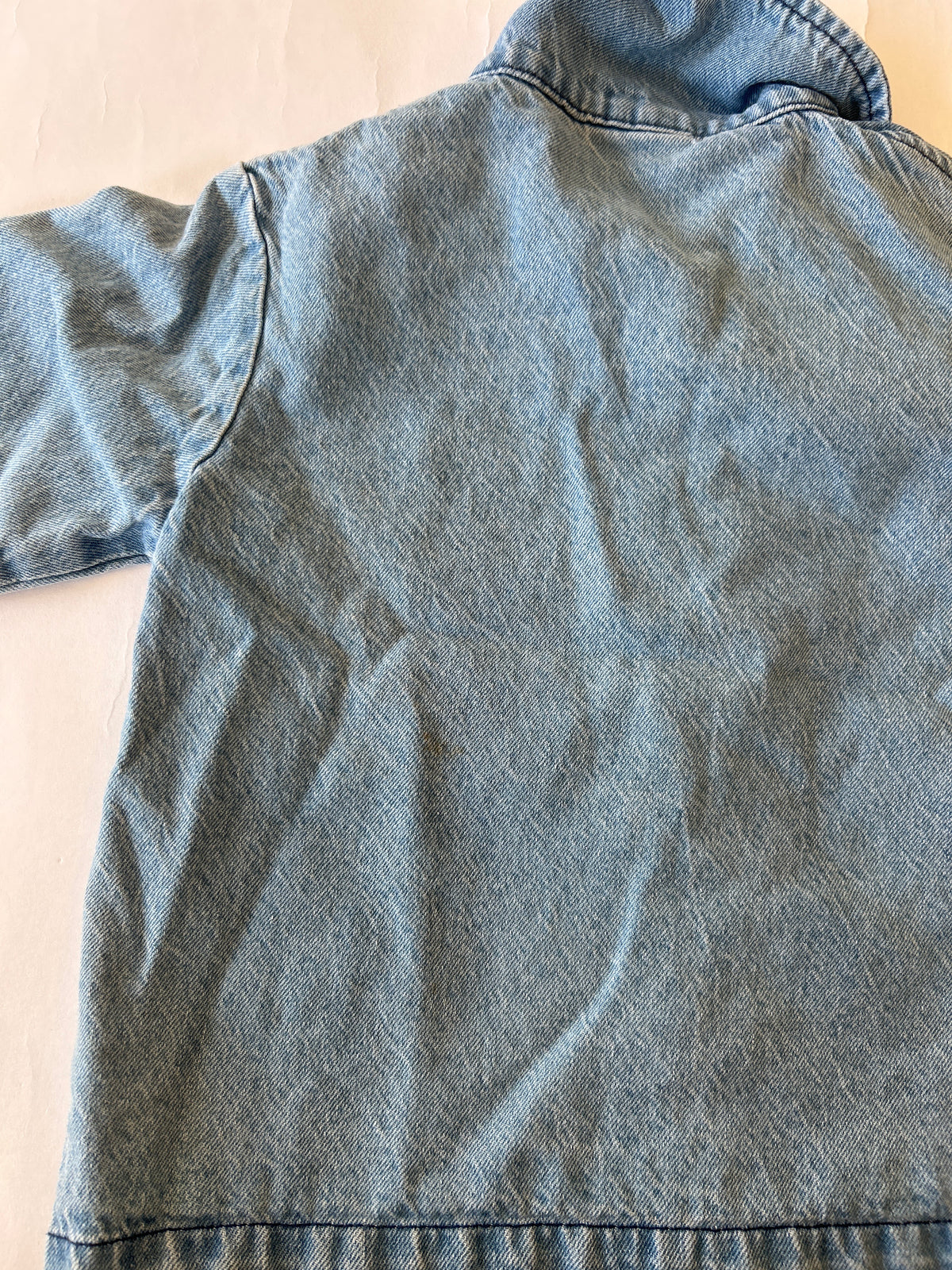 wynken Denim mid wash cropped day shirt
