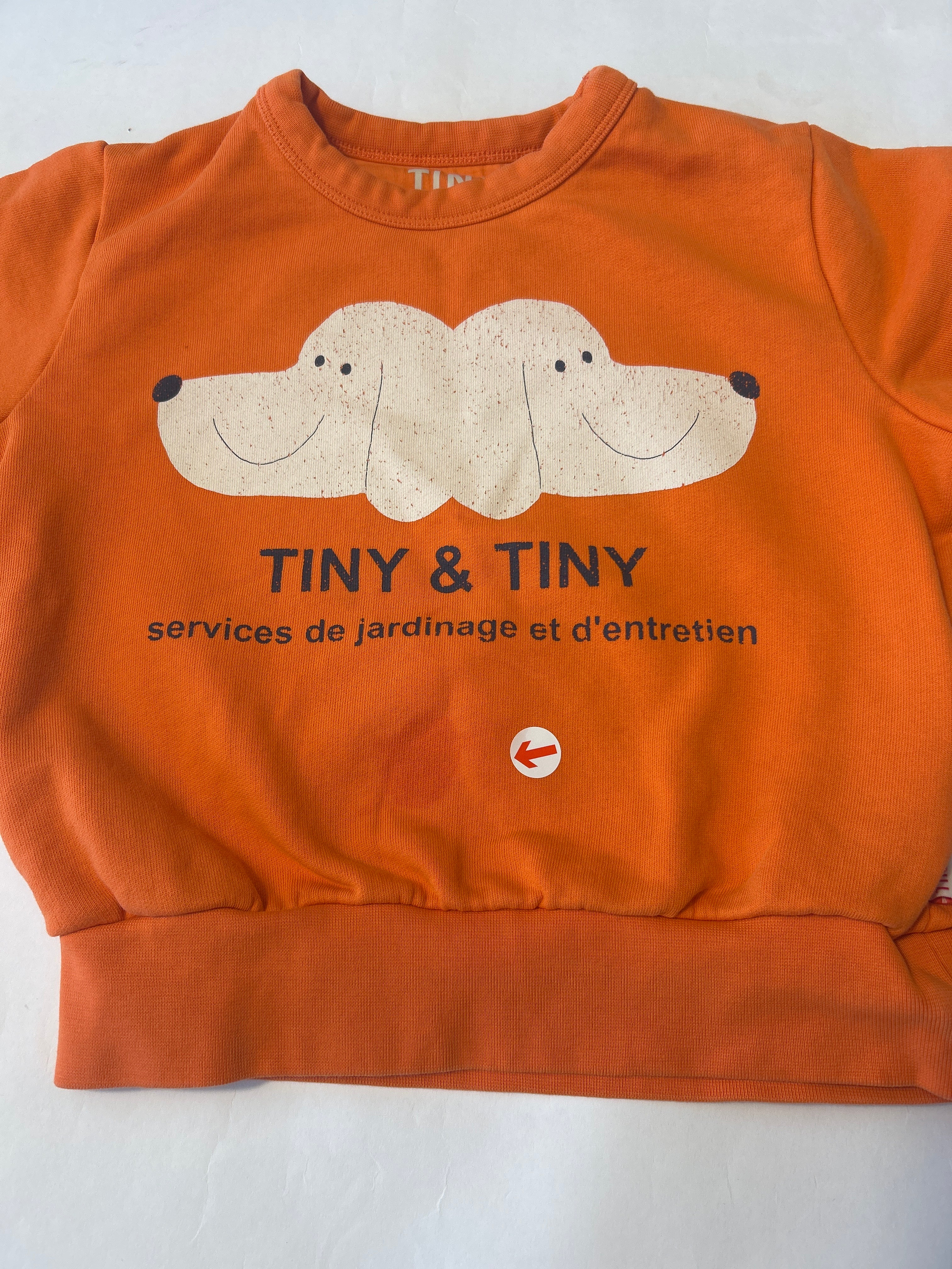 tiny cottons Orange dog graphic sweatshirt