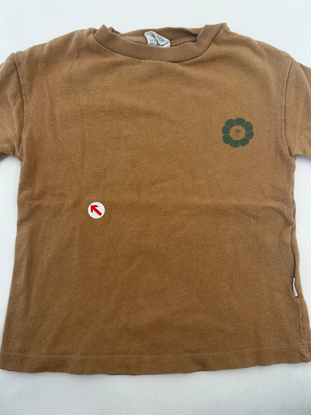 Claude and co Clay milking it flower power t-shirt