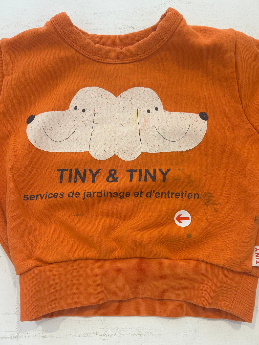 tiny cottons Orange dog graphic sweatshirt