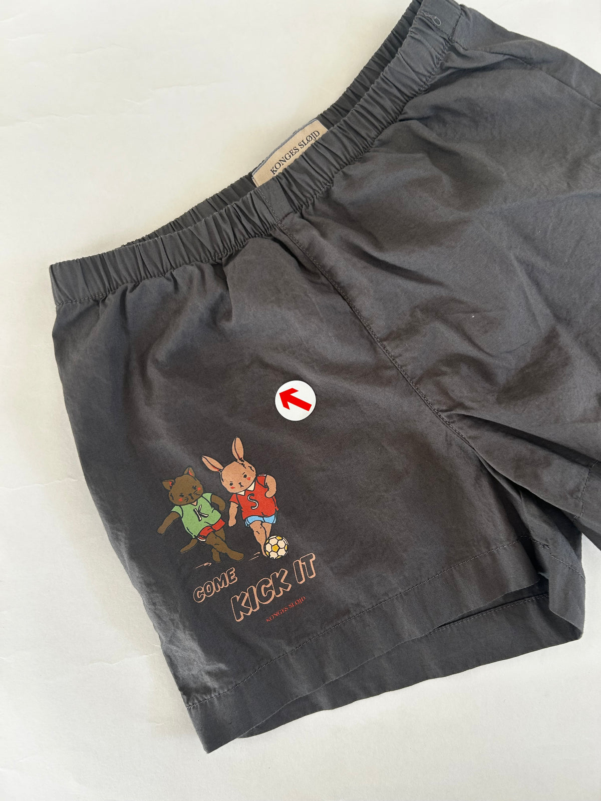 Dark grey motif shorts