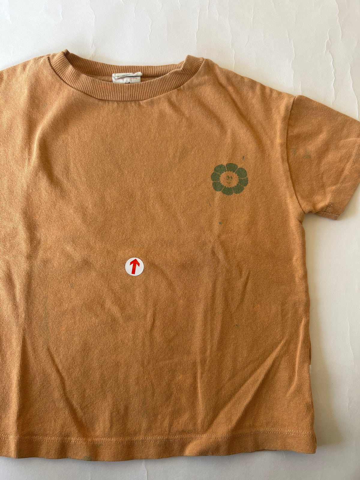 Claude and co Clay milking it flower power t-shirt
