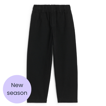 Black cotton tapered chinos