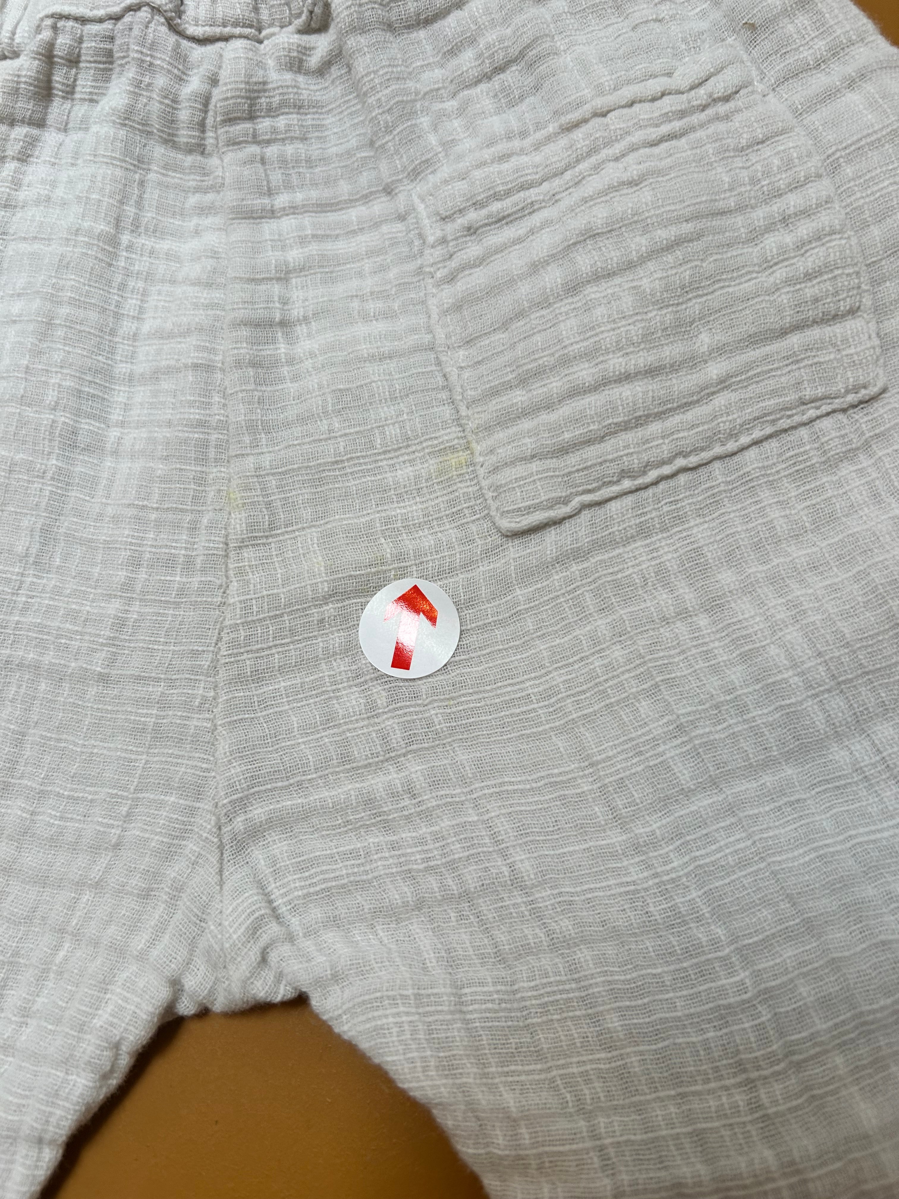 1+ in the family Textured cream trousers